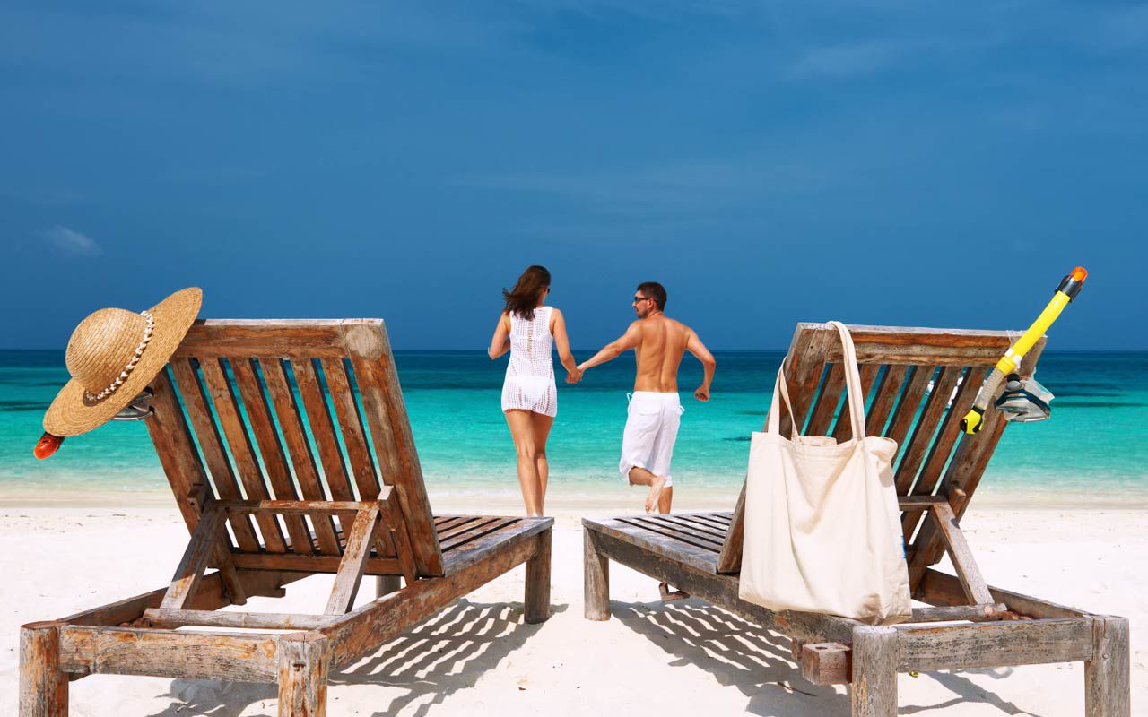 10 Days Honeymoon Safari and Zanzibar Beach