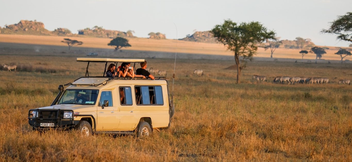 3 Days Safari to Serengeti and Ngorongoro Crater