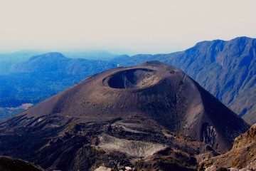 Mount Meru Trekking Tanzania Packages Itinerary & Tours